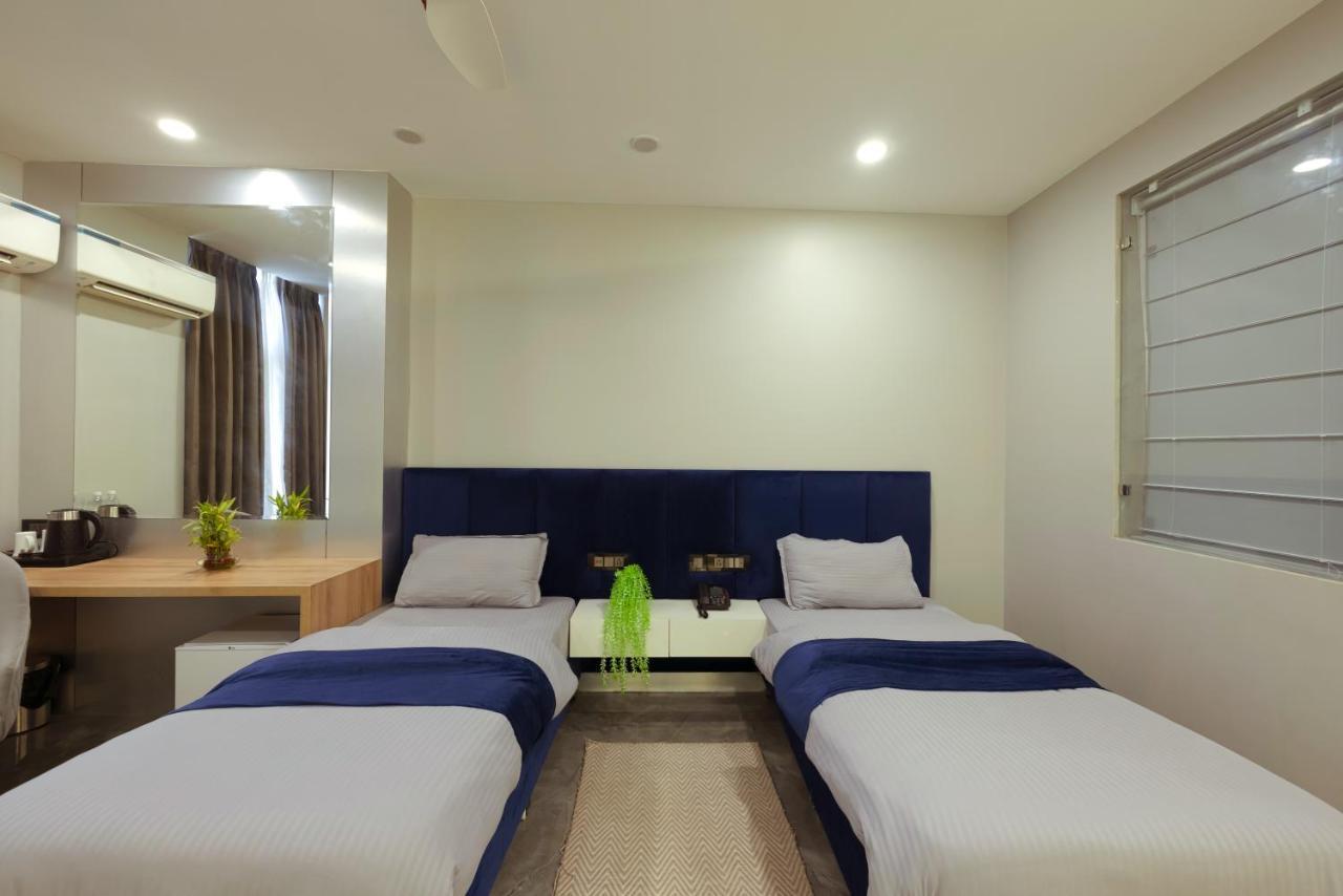 Hotel Bay Laurel Retreat Faridabad Eksteriør bilde