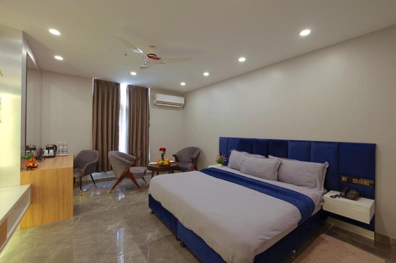 Hotel Bay Laurel Retreat Faridabad Eksteriør bilde